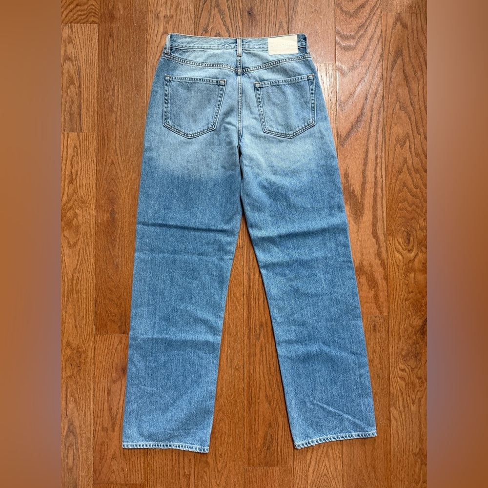 The Bella Low Rise Relaxed Jeans in Santa Monica Light Wash - Picture 8 of 8
